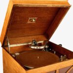 Cihaz - Gramofon | His Master’s Voice Model 130 - Görsel 5